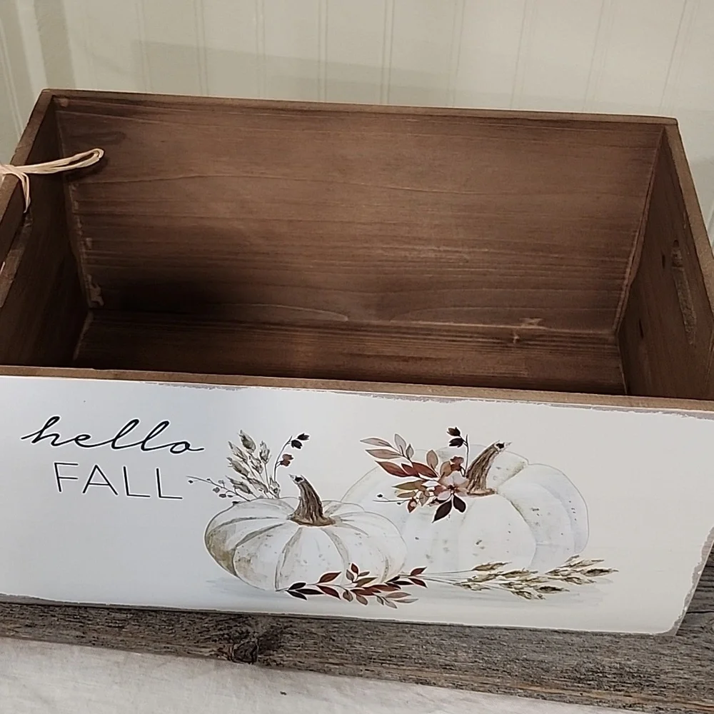 "Hello Fall" Crate - Picture 2 of 5